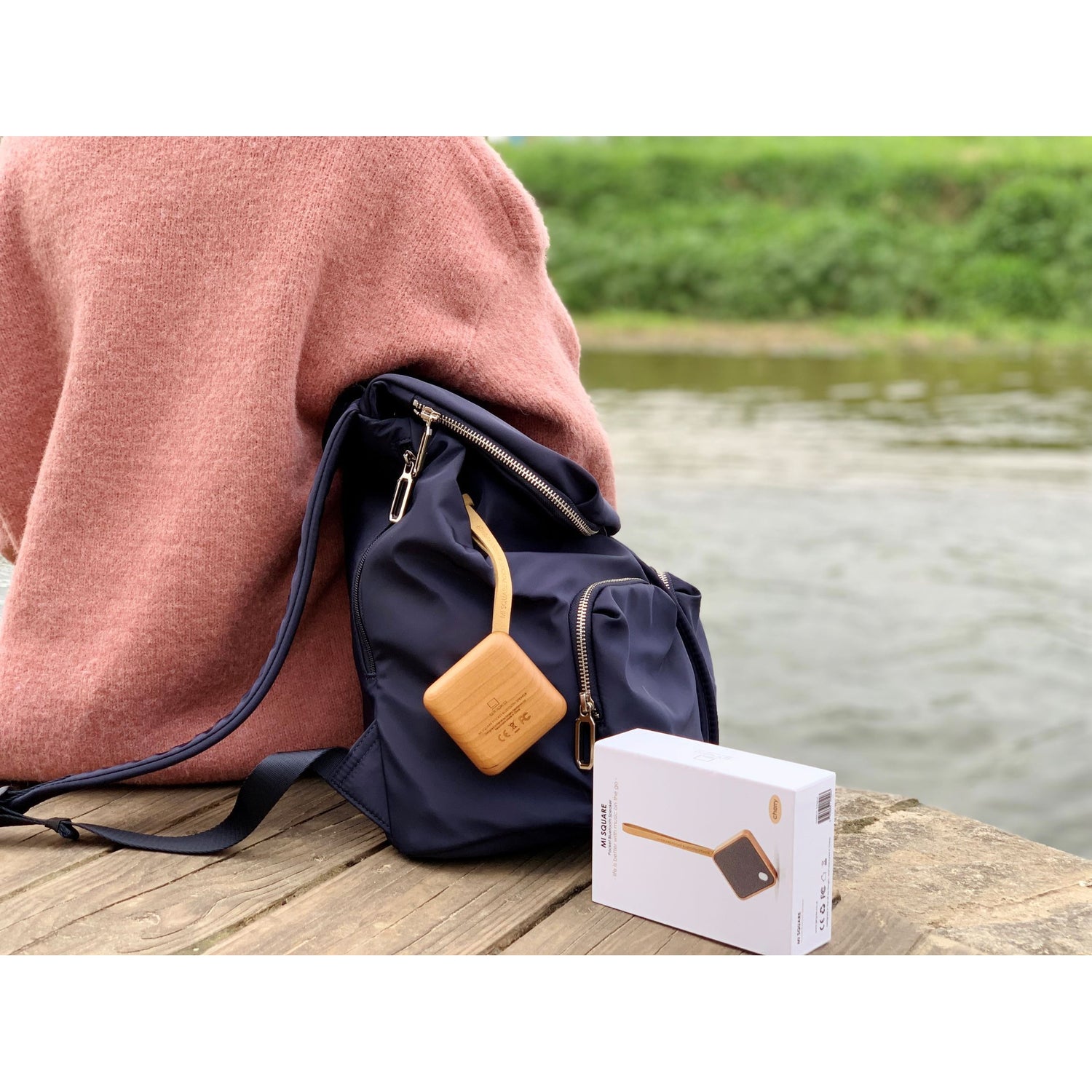 Mi Square Speaker: Cherry