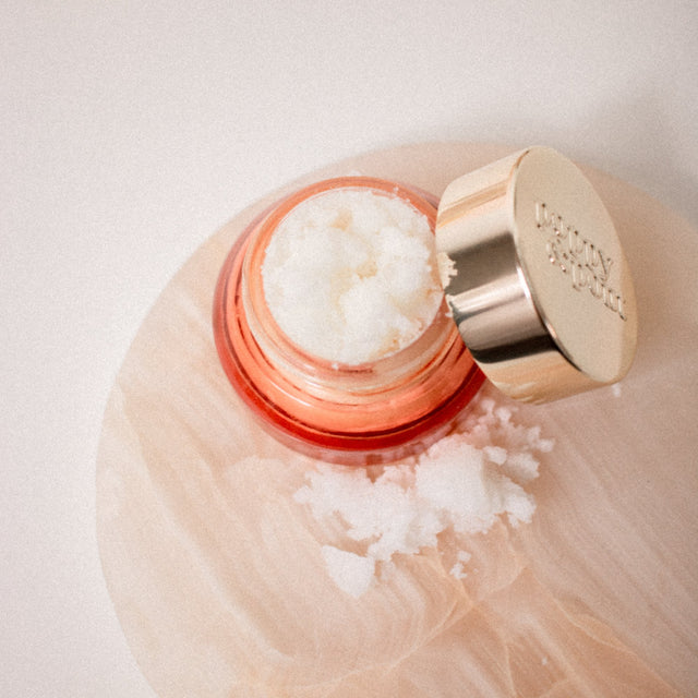 Poppy and Pout Pomegranate Peach Exfoliating Lip Scrub